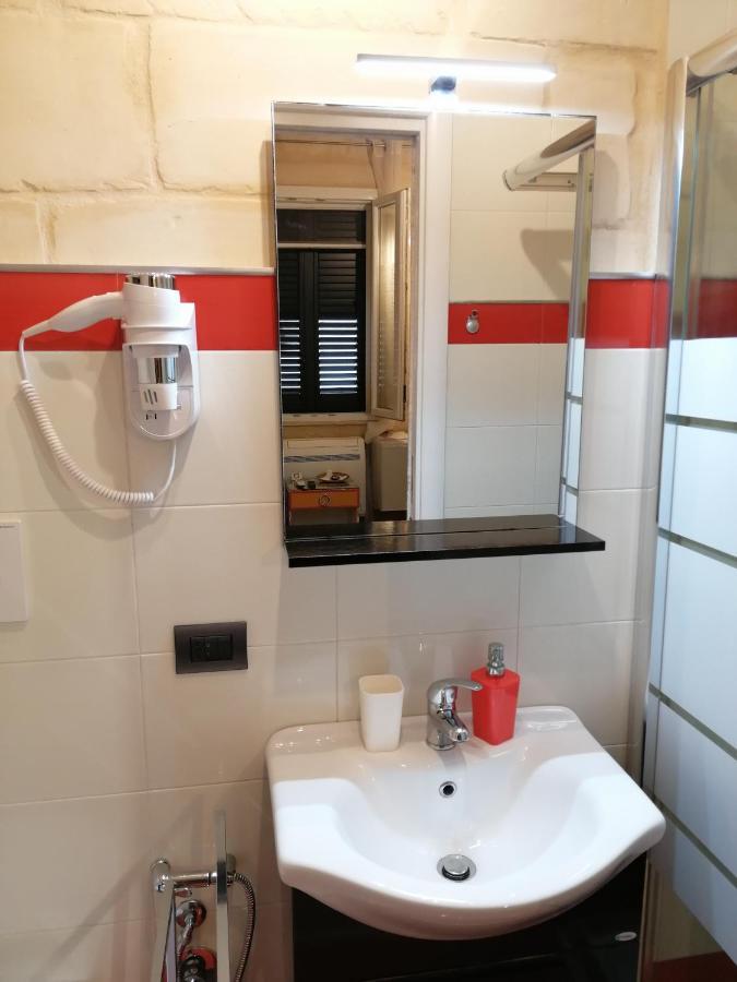 B&B Lecce Holidays Екстер'єр фото